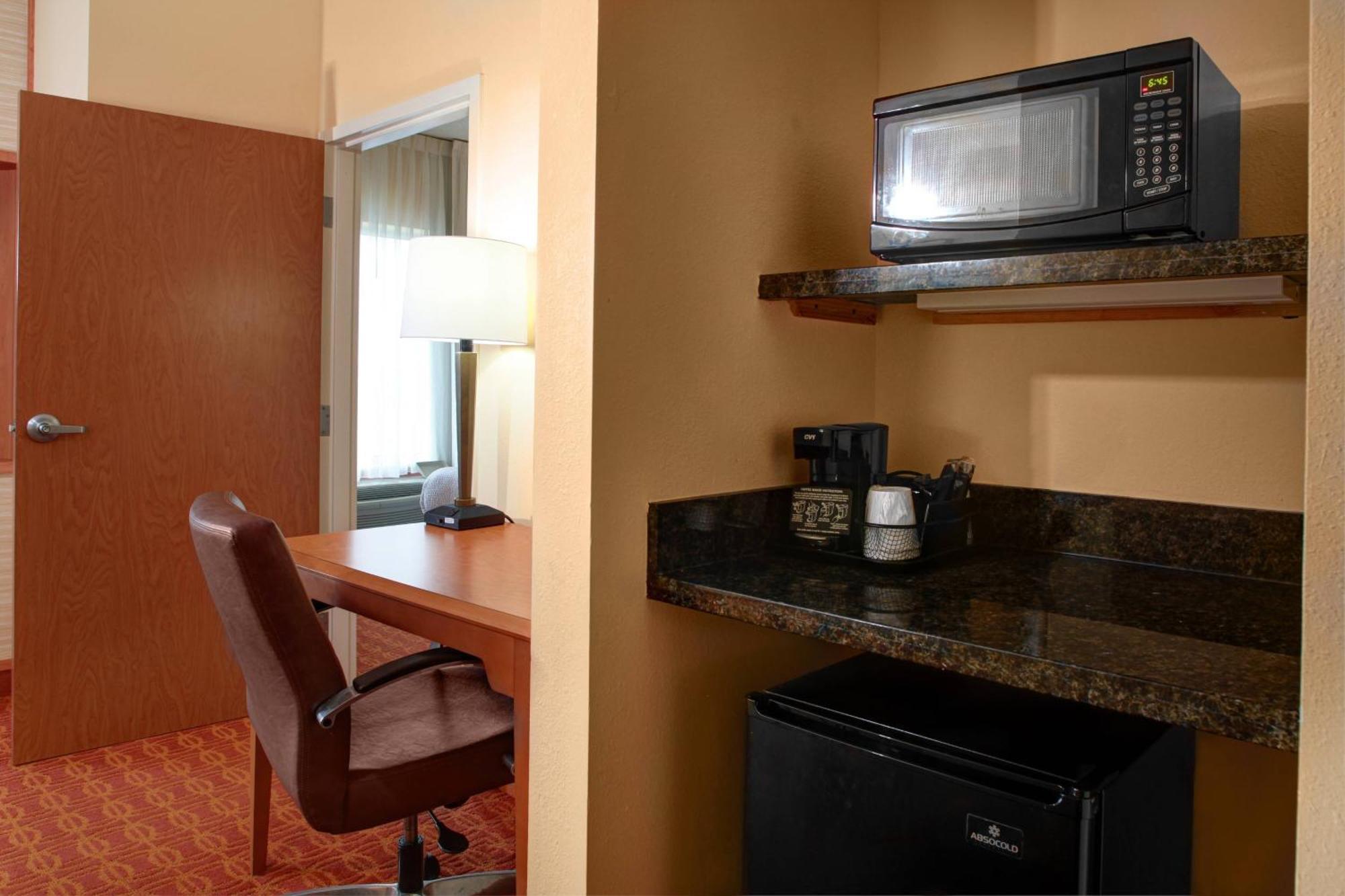 Fairfield Inn & Suites Atlanta Mcdonough Exterior foto